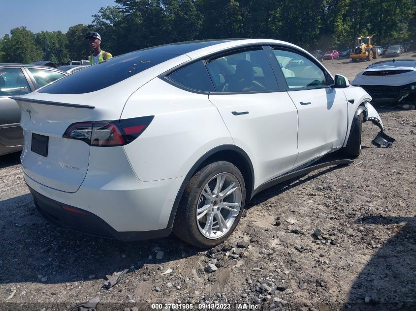 VIN 7SAYGDEE7NF418562 2022 TESLA MODEL Y LONG RANGE