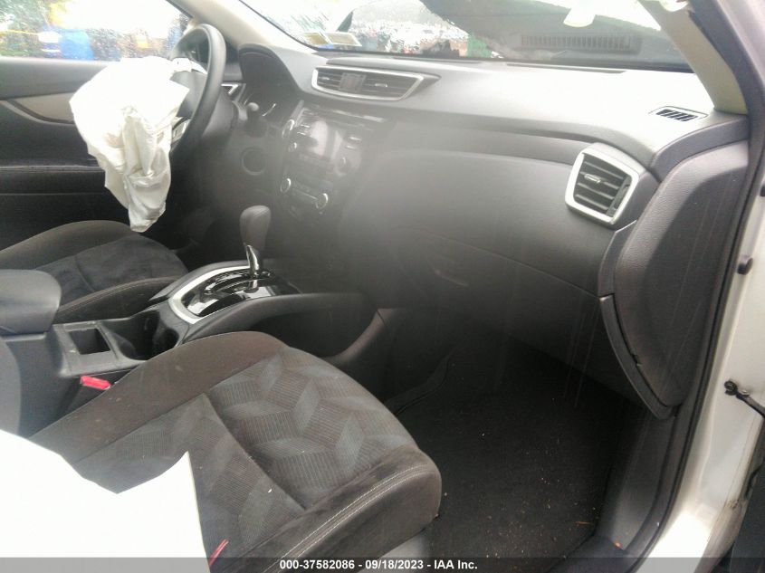 2015 NISSAN ROGUE SV - KNMAT2MV6FP580822