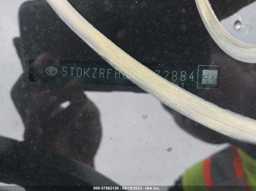 2019 TOYOTA HIGHLANDER XLE - 5TDKZRFH6KS572884