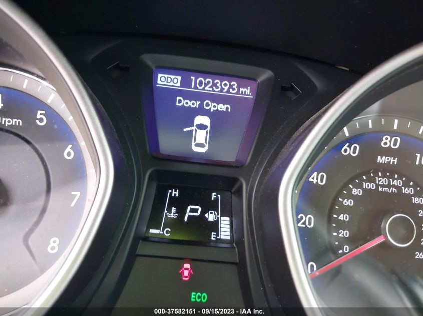 2013 HYUNDAI ELANTRA GT - KMHD35LE8DU152390
