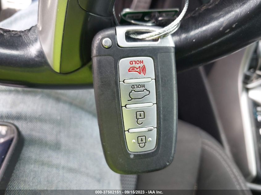 2013 HYUNDAI ELANTRA GT - KMHD35LE8DU152390