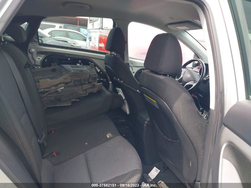 2013 HYUNDAI ELANTRA GT - KMHD35LE8DU152390