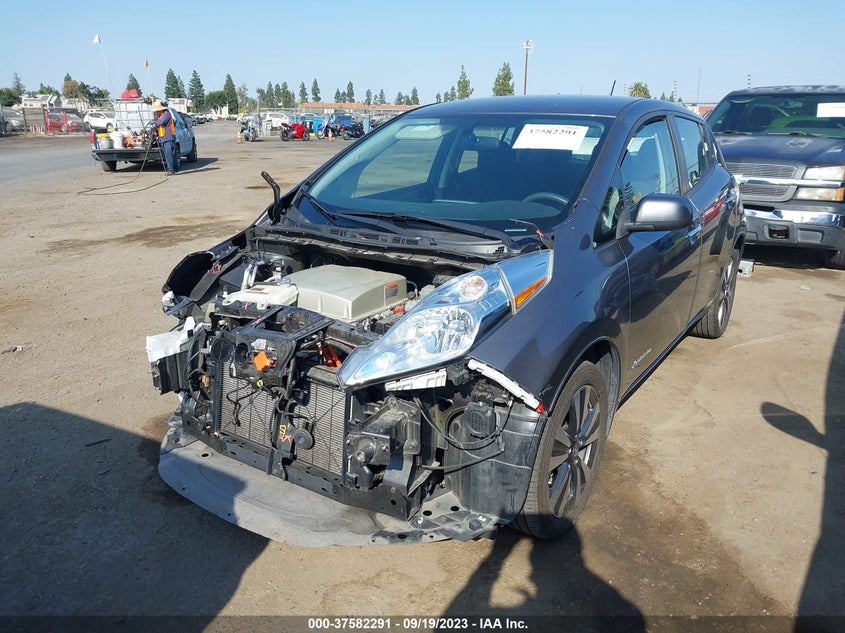 VIN 1N4BZ0CP1HC306633 2017 NISSAN LEAF SV