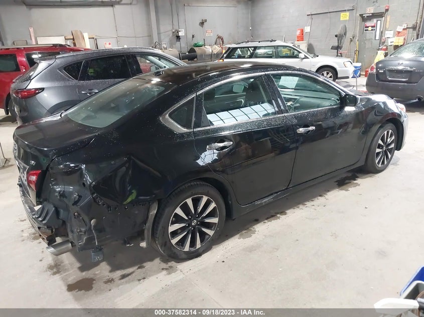 VIN 1N4AL3AP2JC104505 2018 NISSAN ALTIMA 2.5 SV