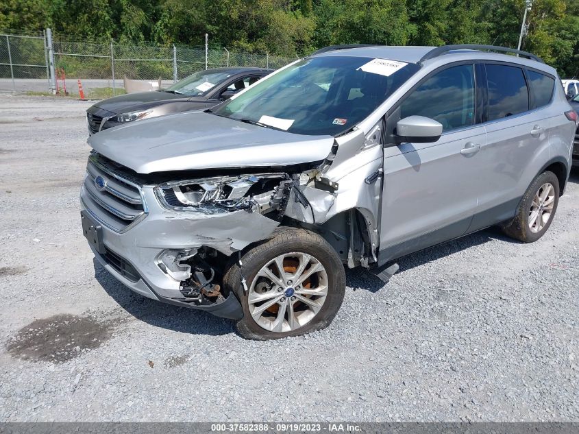 2017 FORD ESCAPE SE - 1FMCU9GD9HUA58283