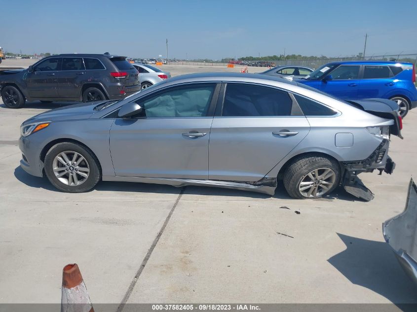 2015 HYUNDAI SONATA 2.4L SE - 5NPE24AF9FH136245