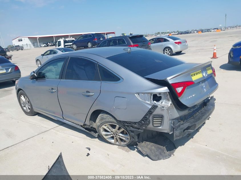 2015 HYUNDAI SONATA 2.4L SE - 5NPE24AF9FH136245