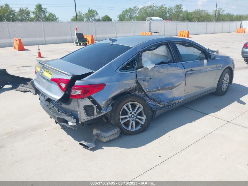 2015 HYUNDAI SONATA 2.4L SE - 5NPE24AF9FH136245