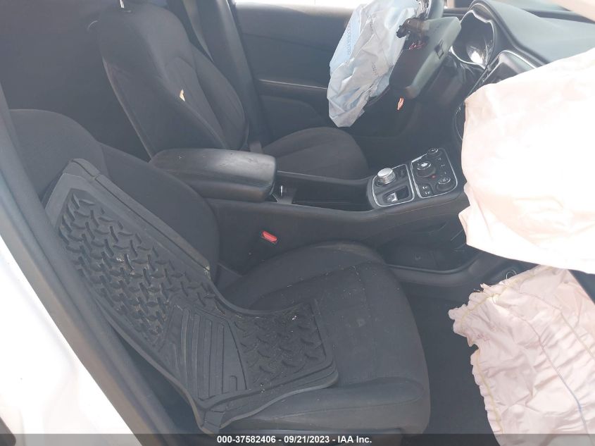 2015 CHRYSLER 200 LIMITED - 1C3CCCAB5FN744618