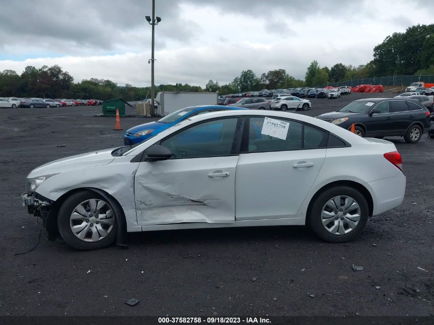 2014 CHEVROLET CRUZE LS - 1G1PA5SG1E7104376