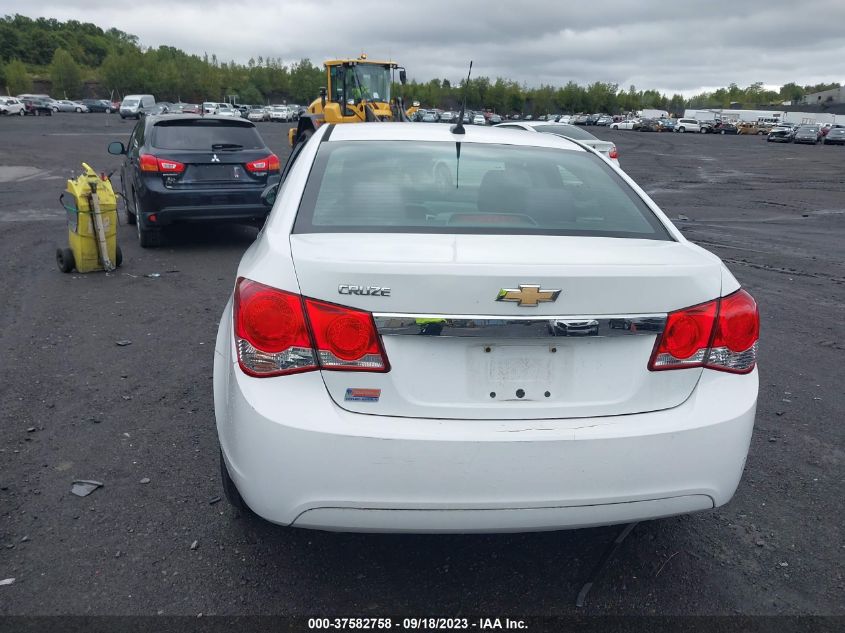 2014 CHEVROLET CRUZE LS - 1G1PA5SG1E7104376