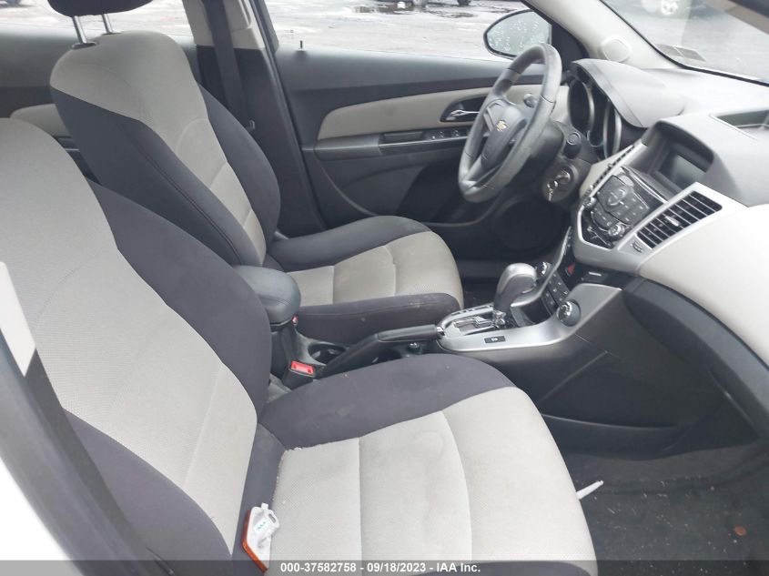 2014 CHEVROLET CRUZE LS - 1G1PA5SG1E7104376