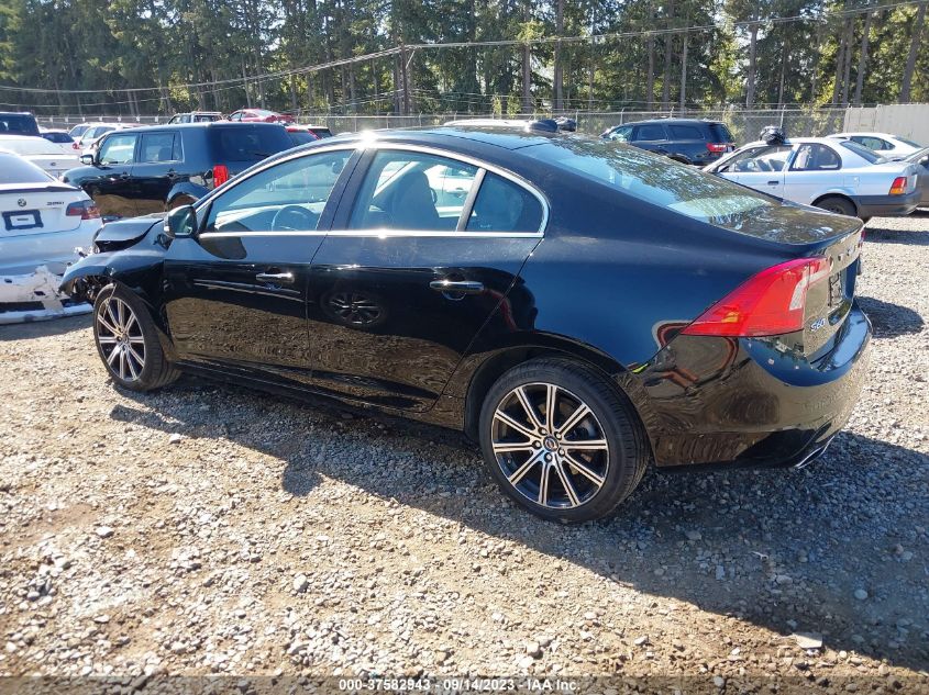 2014 VOLVO S60 T5 - YV1612FHXE2294433