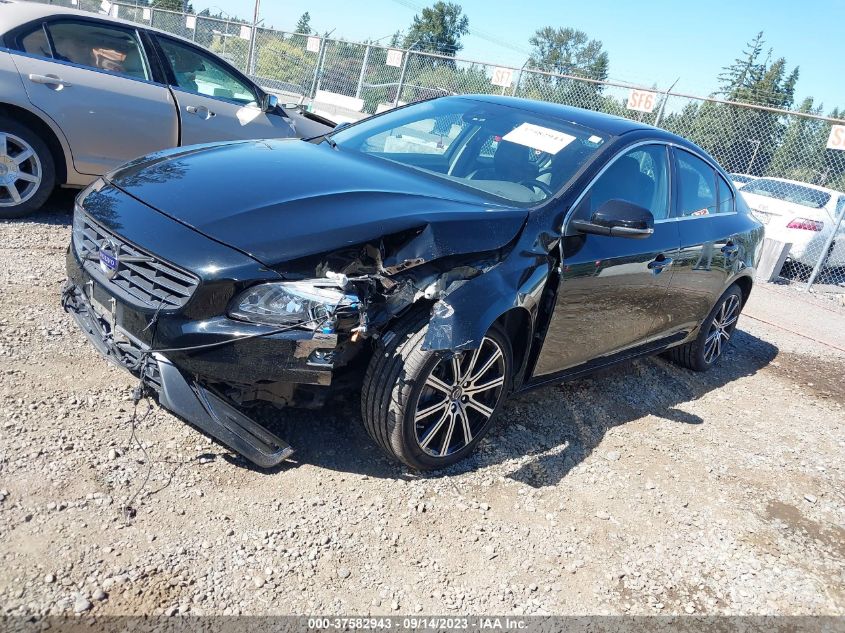 2014 VOLVO S60 T5 - YV1612FHXE2294433