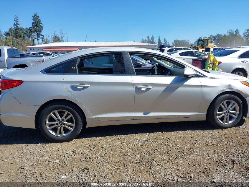 2016 HYUNDAI SONATA 2.4L SE - 5NPE24AF2GH302543