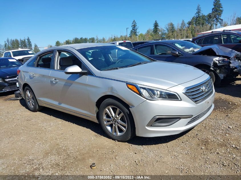 2016 HYUNDAI SONATA 2.4L SE - 5NPE24AF2GH302543