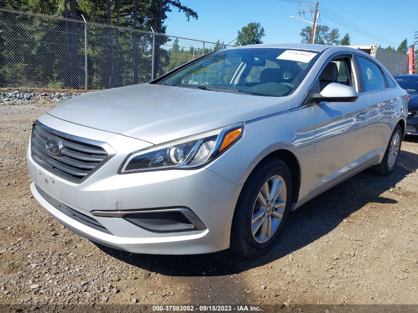 2016 HYUNDAI SONATA 2.4L SE - 5NPE24AF2GH302543