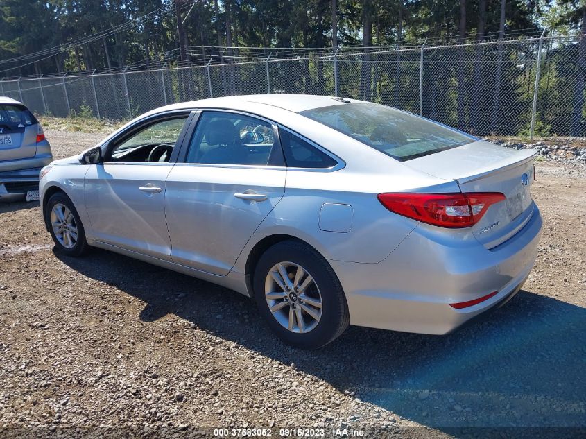 2016 HYUNDAI SONATA 2.4L SE - 5NPE24AF2GH302543