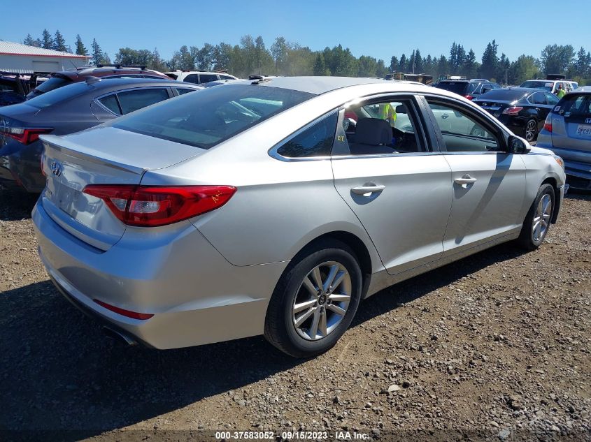 2016 HYUNDAI SONATA 2.4L SE - 5NPE24AF2GH302543