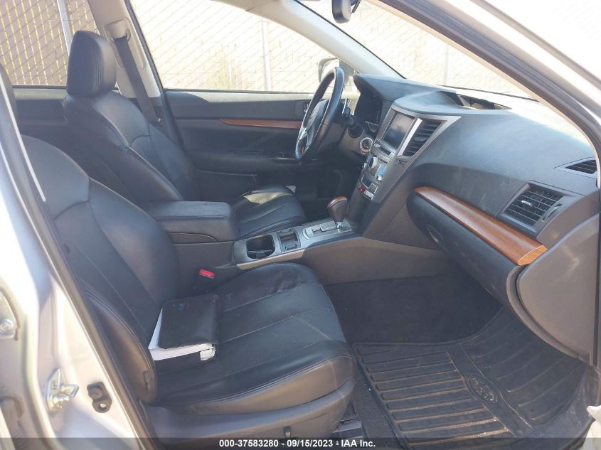 2013 SUBARU OUTBACK 2.5I LIMITED - 4S4BRBPC3D3246745