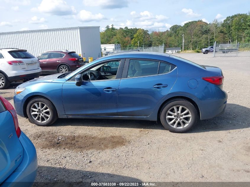 2018 MAZDA MAZDA3 4-DOOR SPORT 3MZBN1U72JM160559