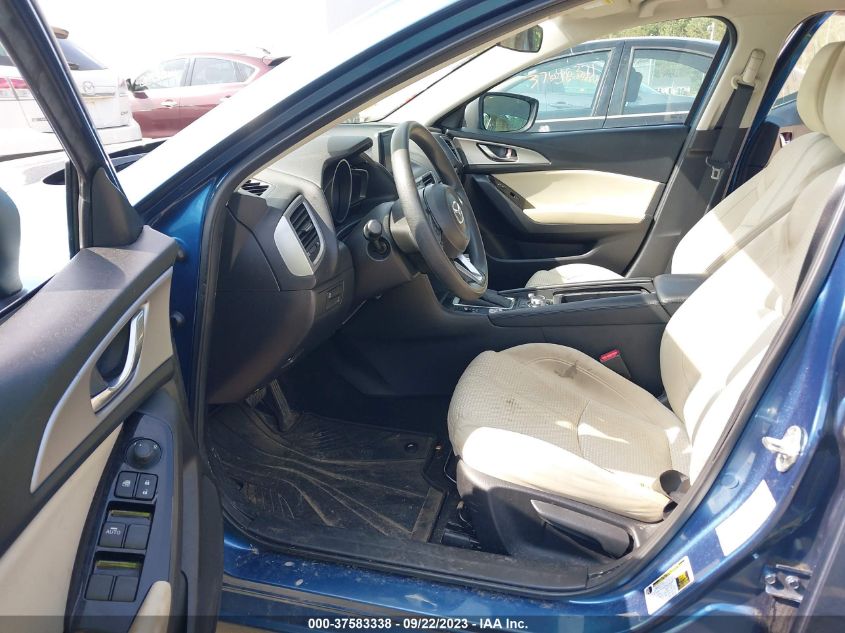 2018 MAZDA MAZDA3 4-DOOR SPORT 3MZBN1U72JM160559