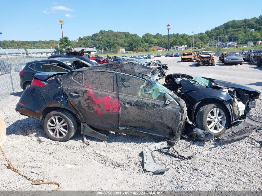 2013 KIA OPTIMA LX - 5XXGM4A72DG138567