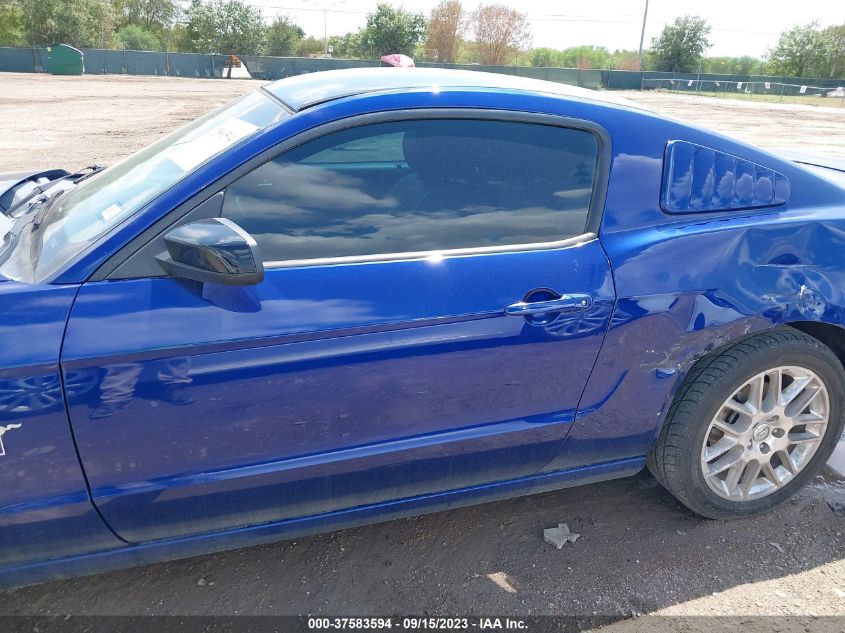 2014 FORD MUSTANG V6 - 1ZVBP8AM3E5316021