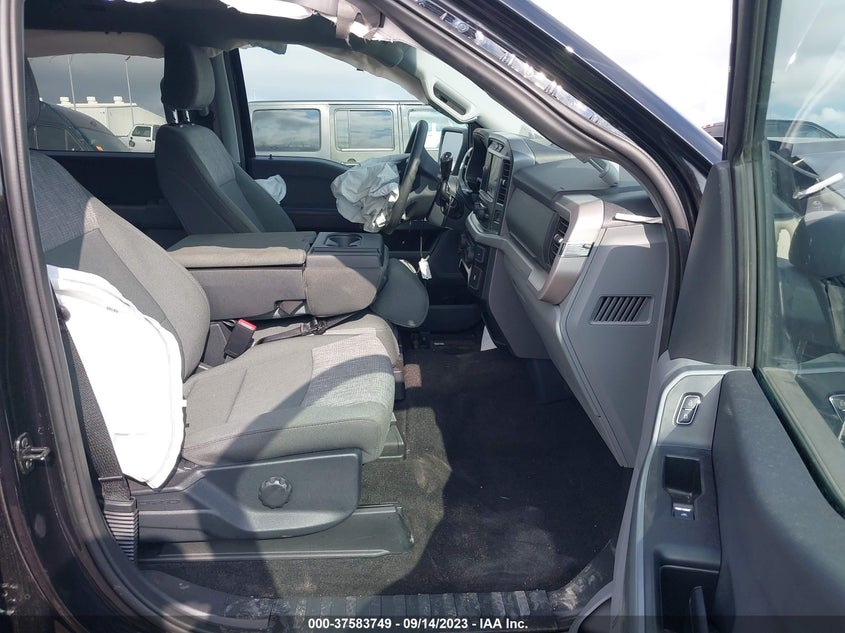 VIN 1FTEW1C52PKD33901 2023 FORD F-150 XL/XLT/LARIAT