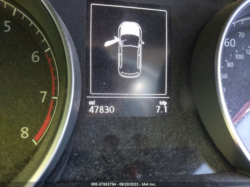 2016 VOLKSWAGEN GOLF TSI S - 3VW117AUXGM059394