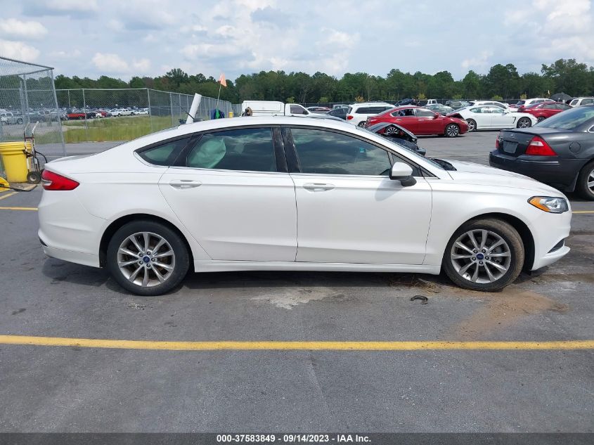 2017 FORD FUSION SE - 3FA6P0H7XHR402066