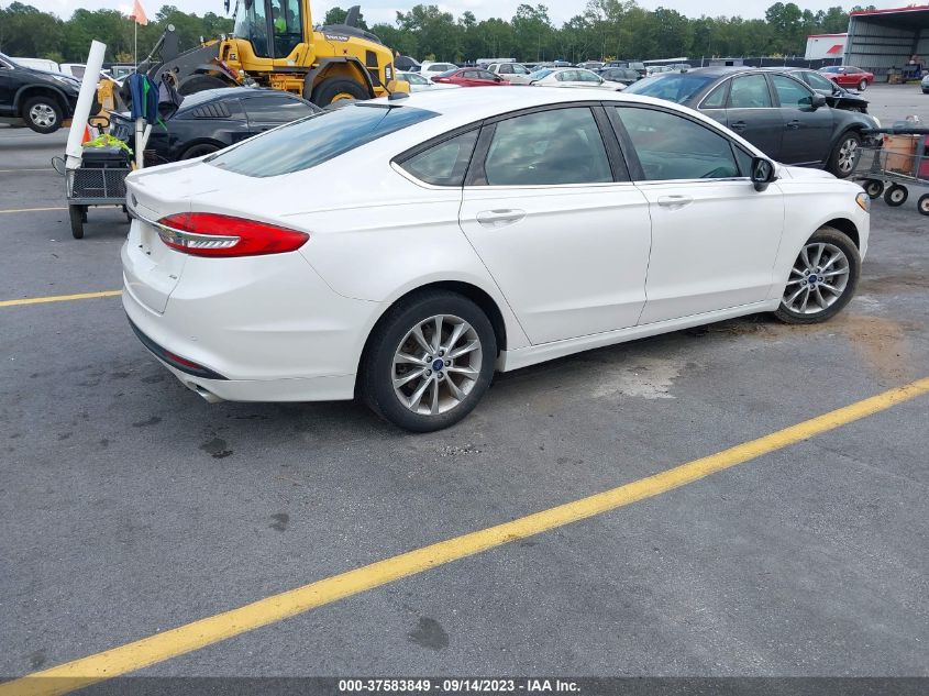 2017 FORD FUSION SE - 3FA6P0H7XHR402066