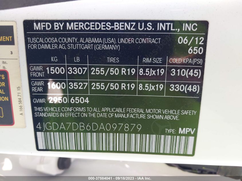 2013 MERCEDES-BENZ M-CLASS ML 550 4JGDA7DB6DA097879