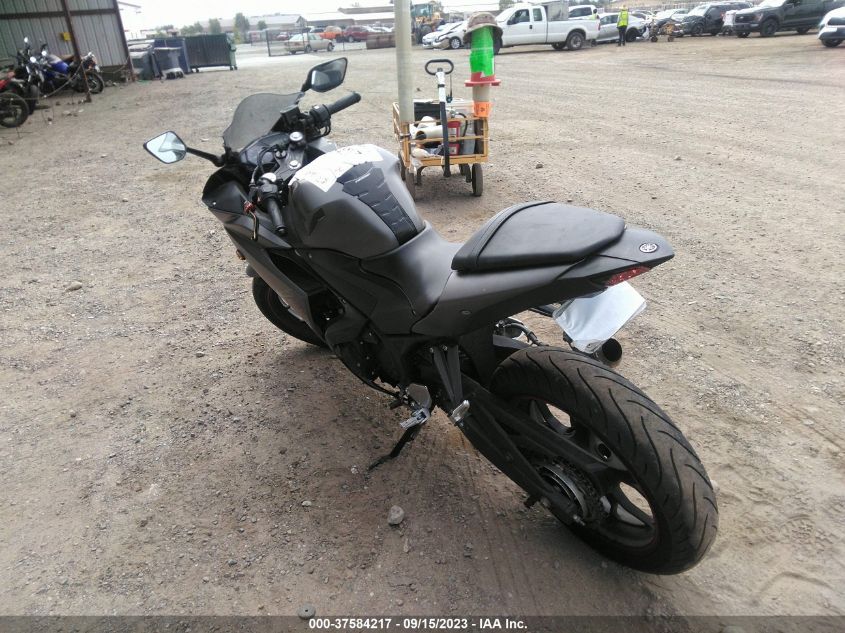 2016 YAMAHA YZFR3 MH3RH06Y0GK011254