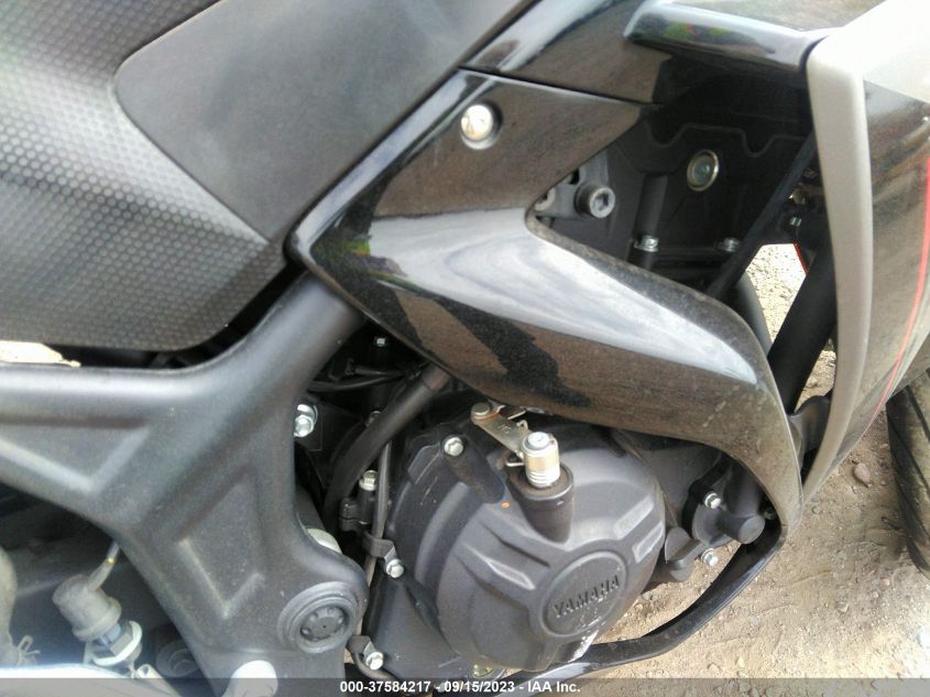 2016 YAMAHA YZFR3 MH3RH06Y0GK011254