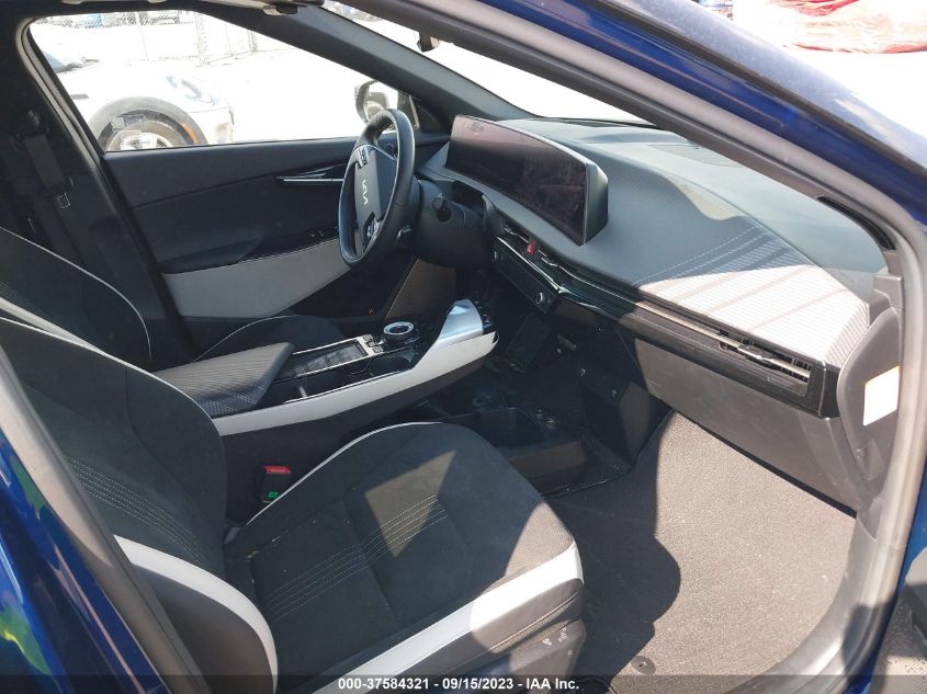 2022 KIA EV6 GT-LINE - KNDC44LA7N5063023