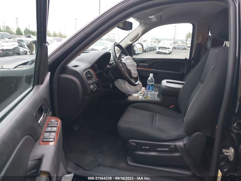 2014 CHEVROLET TAHOE LS - 1GNSCAE08ER142721
