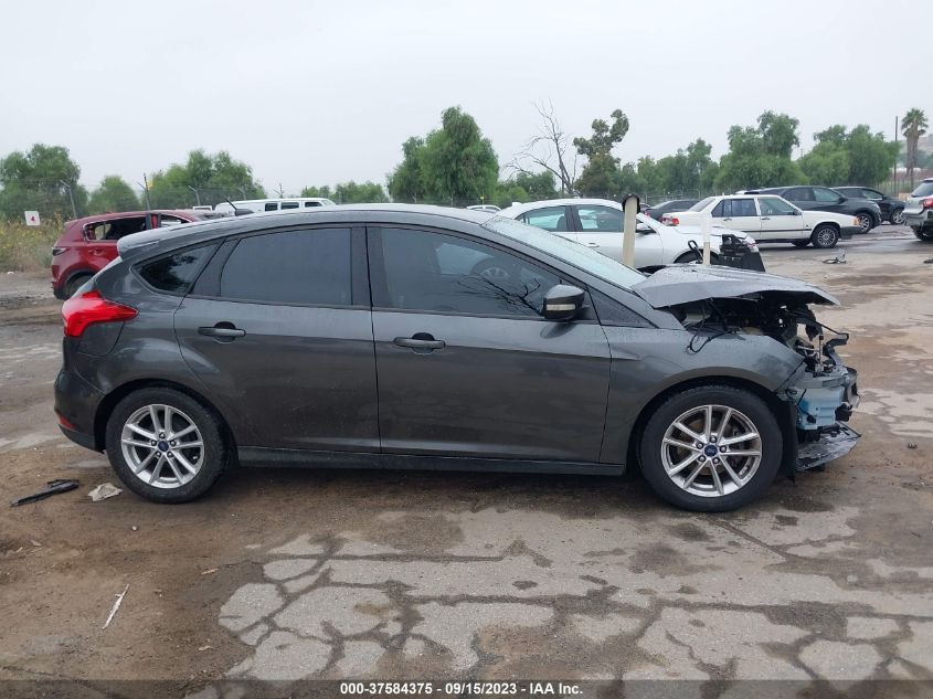 2015 FORD FOCUS SE - 1FADP3K22FL301184