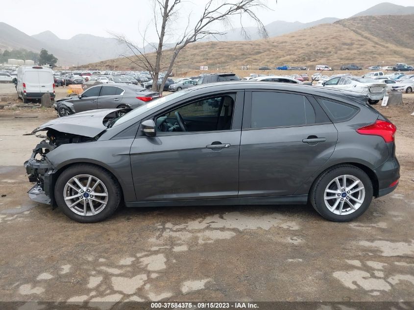 2015 FORD FOCUS SE - 1FADP3K22FL301184