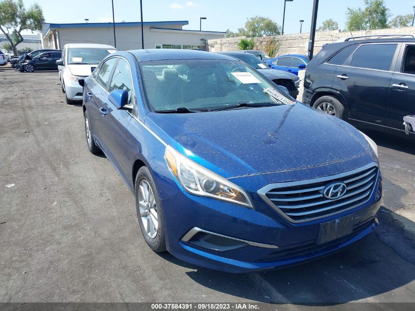 2016 HYUNDAI SONATA 2.4L SE - 5NPE24AF5GH302679