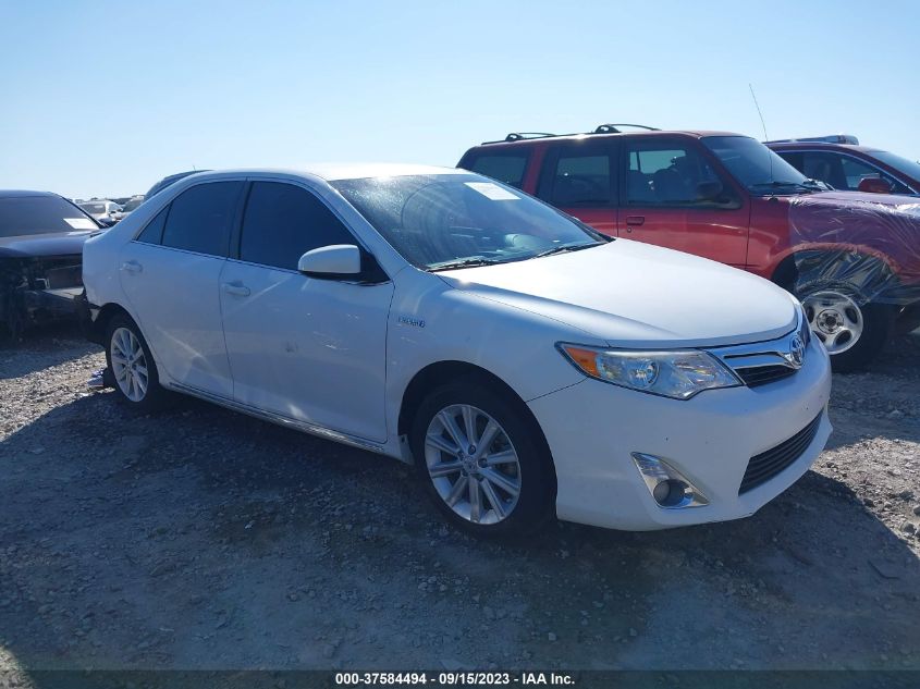2013 TOYOTA CAMRY HYBRID LE/XLE - 4T1BD1FK8DU065961