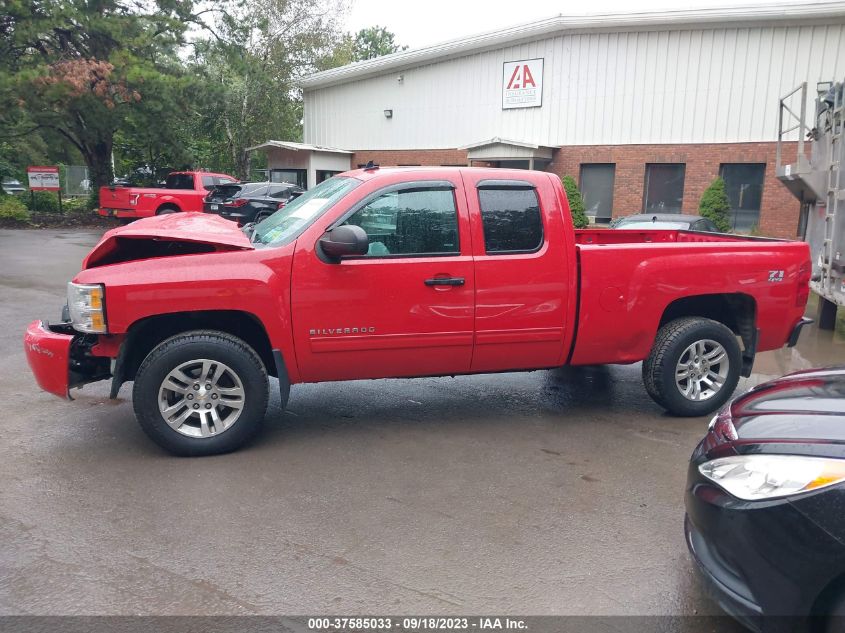 2013 CHEVROLET SILVERADO 1500 LT - 1GCRKSE79DZ234478