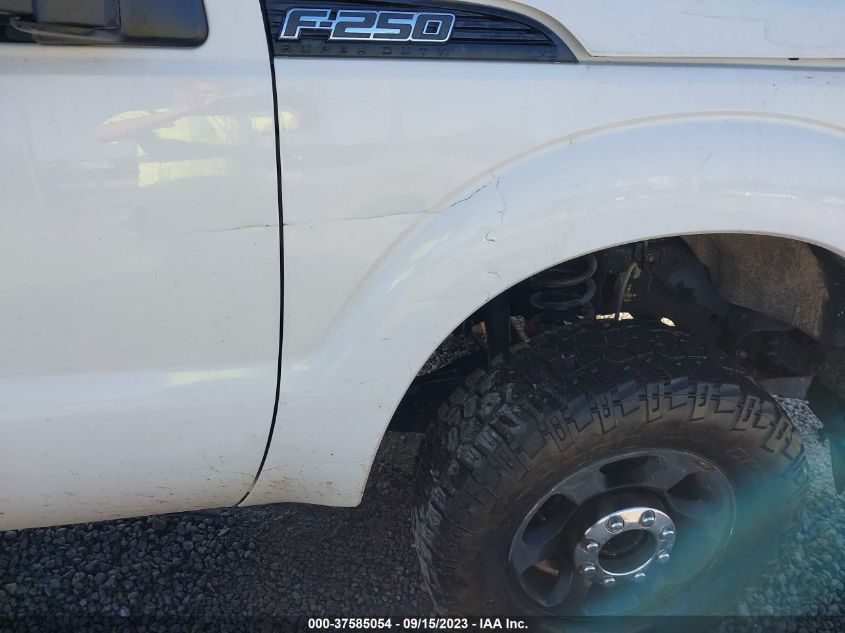 2016 FORD SUPER DUTY F-250 SRW LARIAT/PLATINUM - 1FT7W2B66GEC79364