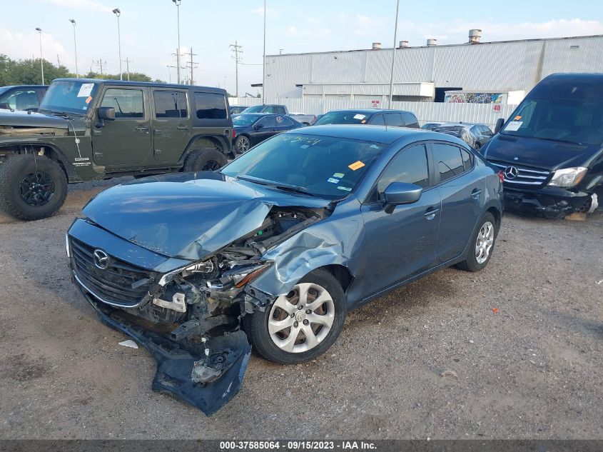 2015 MAZDA MAZDA3 I SPORT - 3MZBM1U7XFM180309