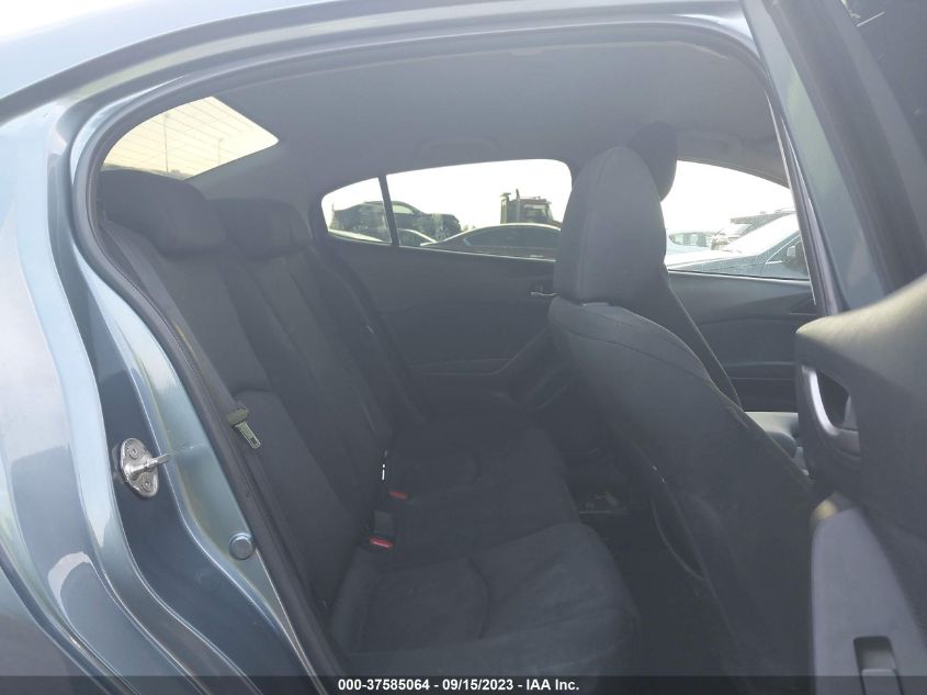 2015 MAZDA MAZDA3 I SPORT - 3MZBM1U7XFM180309