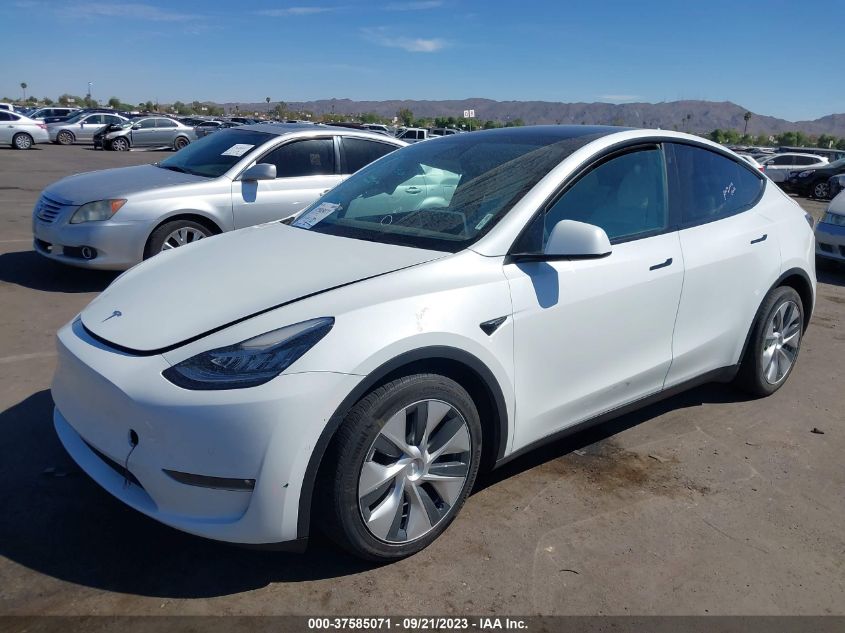 VIN 7SAYGAEEXNF361773 2022 TESLA MODEL Y LONG RANGE