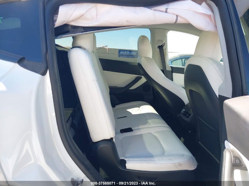 VIN 7SAYGAEEXNF361773 2022 TESLA MODEL Y LONG RANGE