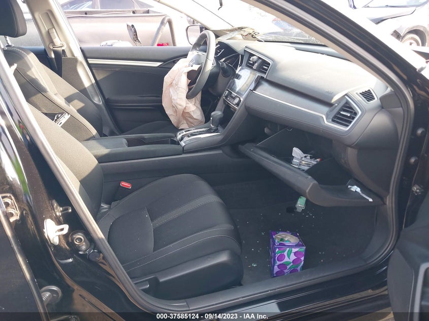 VIN 2HGFC2F74JH518886 2018 HONDA CIVIC SEDAN EX