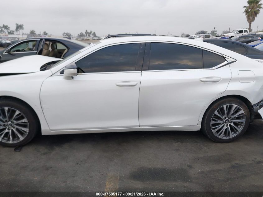 2020 LEXUS ES ES 300H - 58AD21B11LU011355