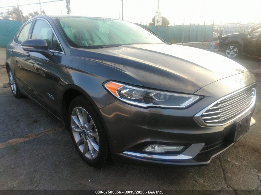 3FA6P0PU6HR313330 FORD FUSION ENERGI SE 2017